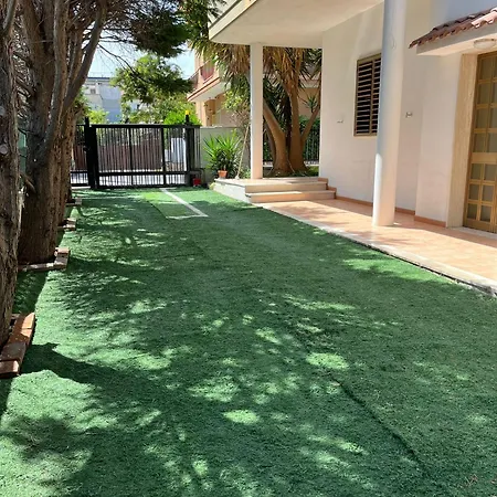 Maria Palese Tatil Evi *